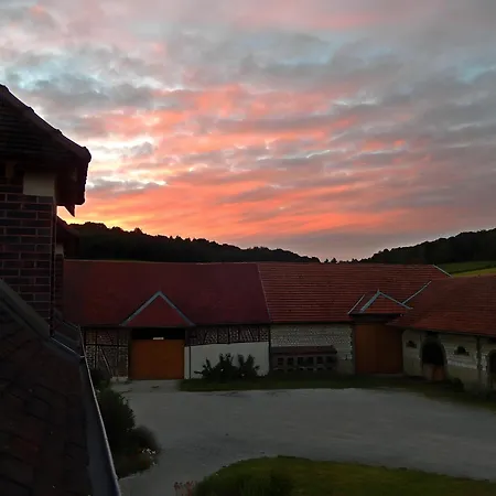Bed & Breakfast D'hotes Les Furets 3*